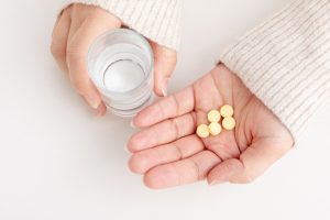 AIを利用して難病治療の新薬を開発　AIは今後の医療をどう変えるのか