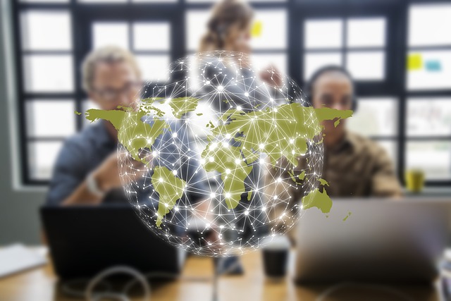 LINE WORKSとJiraが連携開始　業務課題の通知を即時共有可能に