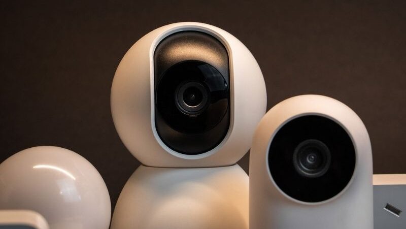 既設カメラで来訪者の性別・年代を自動解析　アジラ「asilla BIZ」が属性分析を正式提供