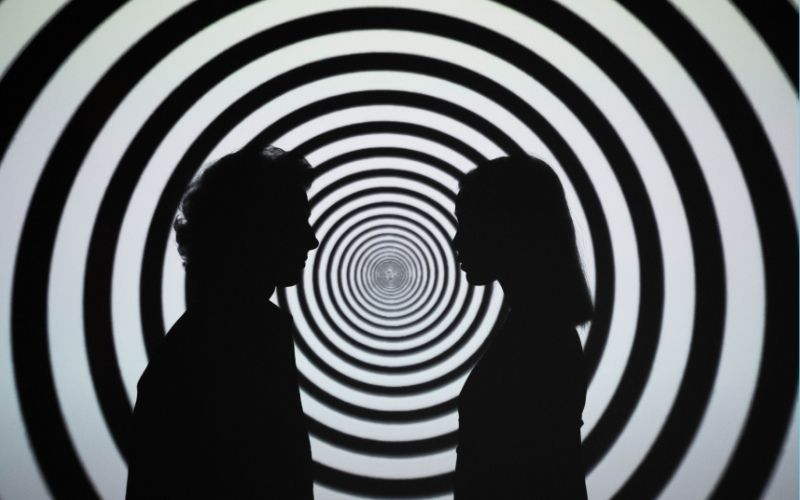 Salesforceがメディア業務を革新　AIエージェント「Agentforce for Media」提供開始で変わる現場