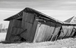 トカラ列島の群発地震に国が本格支援　鹿児島大などに調査費1800万円を助成