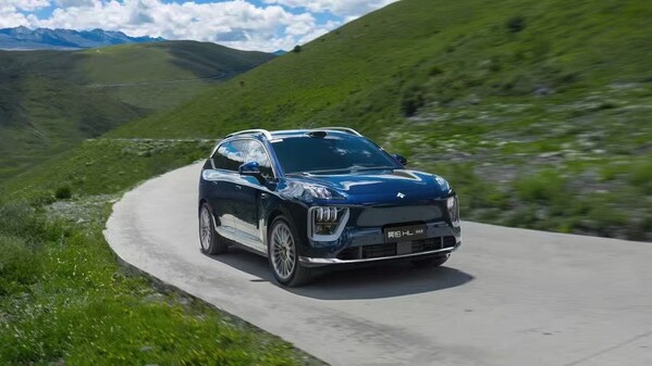 ティアフォー、CES 2026で自動運転レベル4+向けE2E AI中核技術を展示