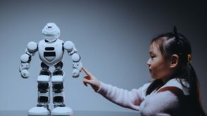 生成AIが作文教育に変化　徳島・海陽町で児童がAIと対話し表現力を磨く授業